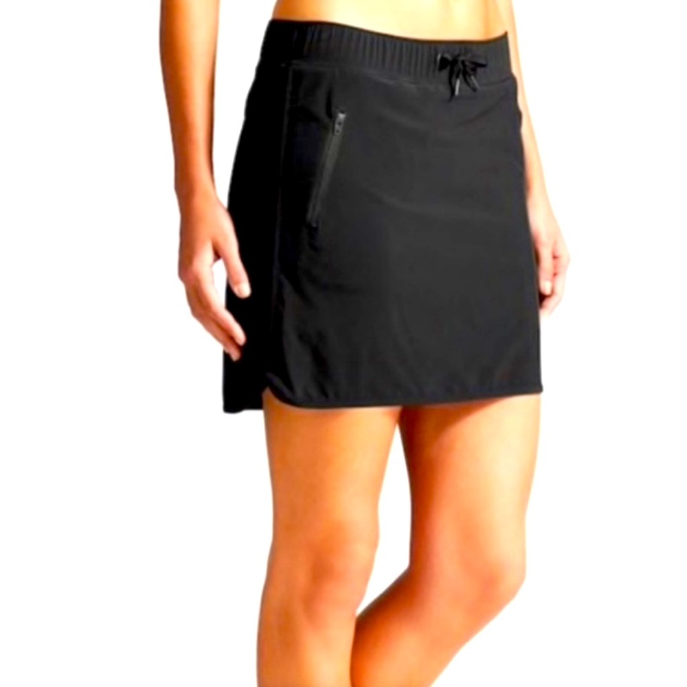 Athleta Zippered Drawstring Skort Sz M